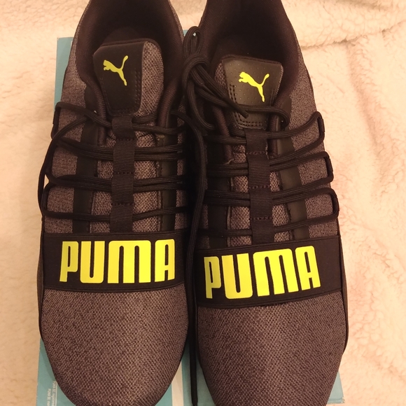 Puma - Picture 5 of 5